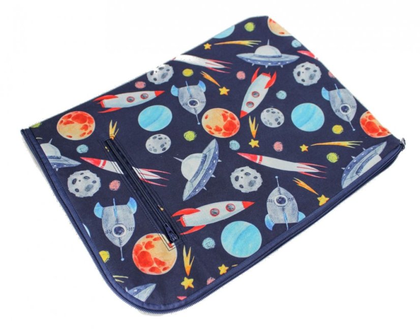 Pouzdro/pastelkovník A4 - vesmír