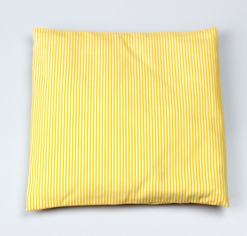 Nahřívací polštářek s pohankou - čtvercový - Vzor: světle hnědý s tečkami