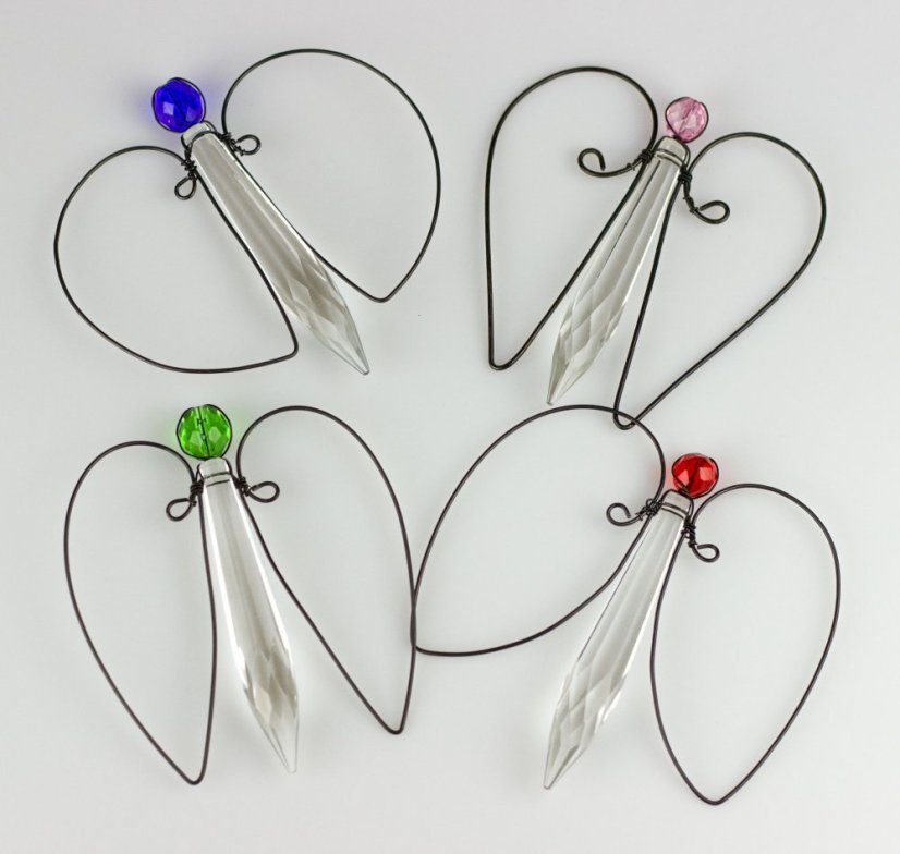 Drátovaný anděl s křišťálem