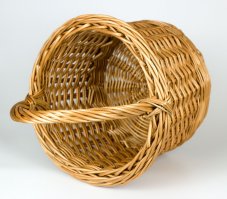 Proutěný koš kulatý